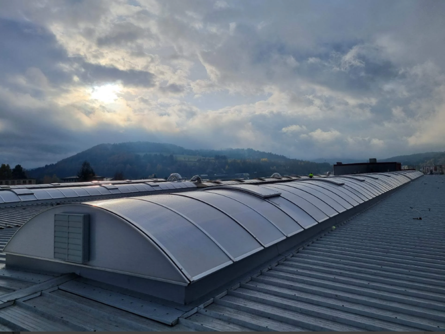 r3stav stešní světlík