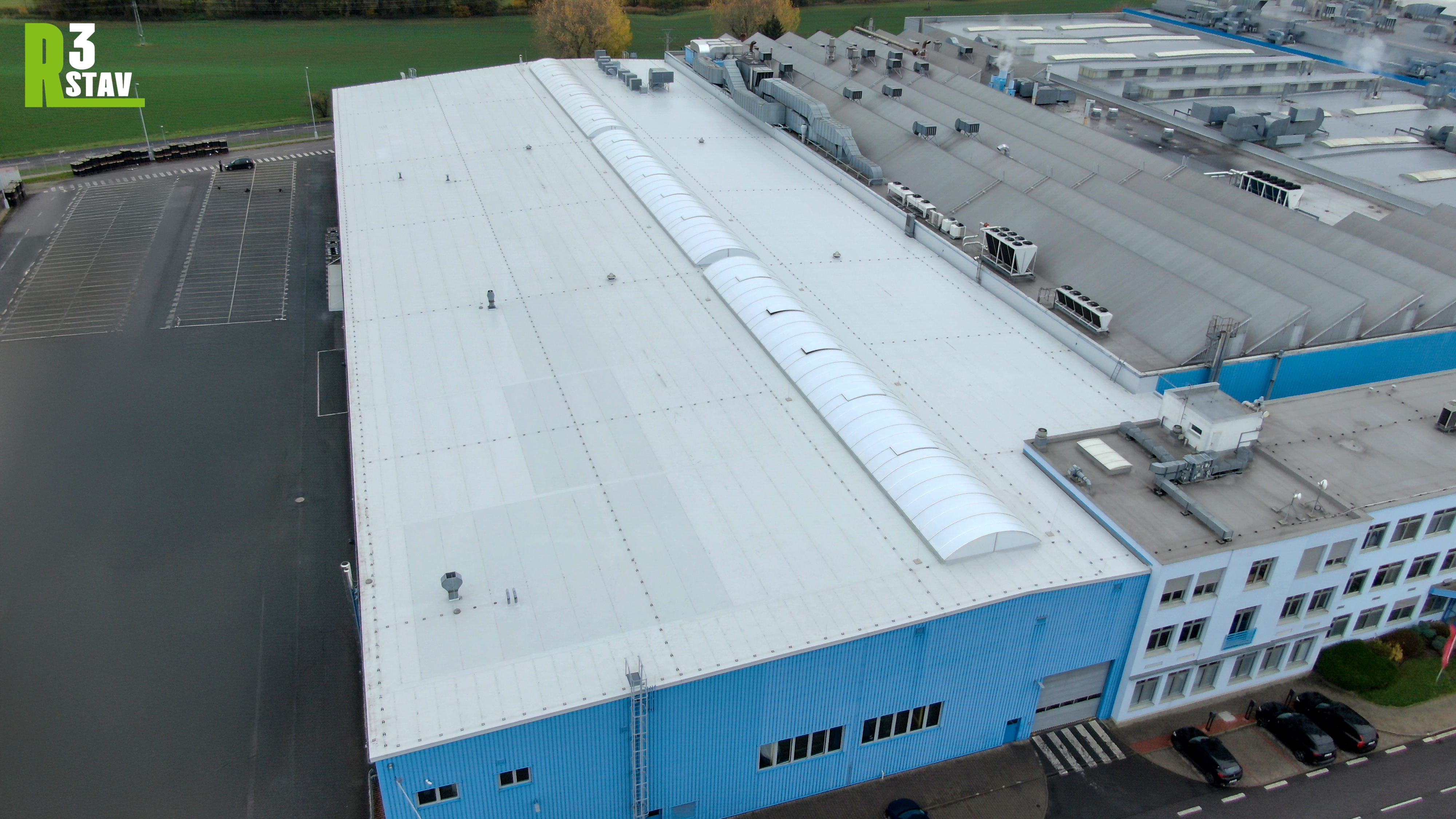 Zateplení a vyrovnání ploché střechy v Jičíně